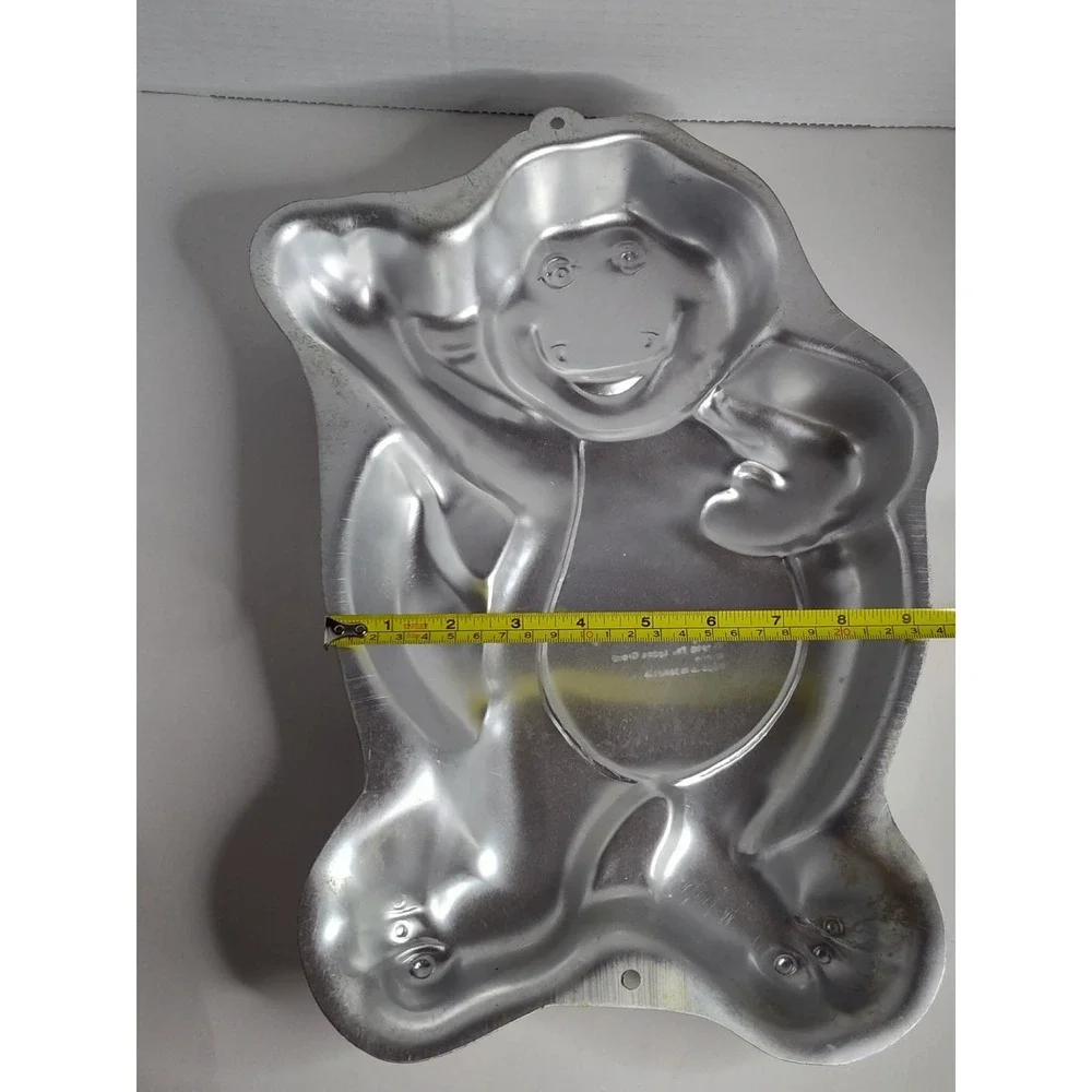 Vintage 1996 Barney The Dinosaur Aluminum Cake Mold Pan - Wilton #2105-6713 used